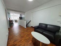 Blk 352 Clementi Avenue 2 Shopping Centre (Clementi), HDB 3 Rooms #529579051
